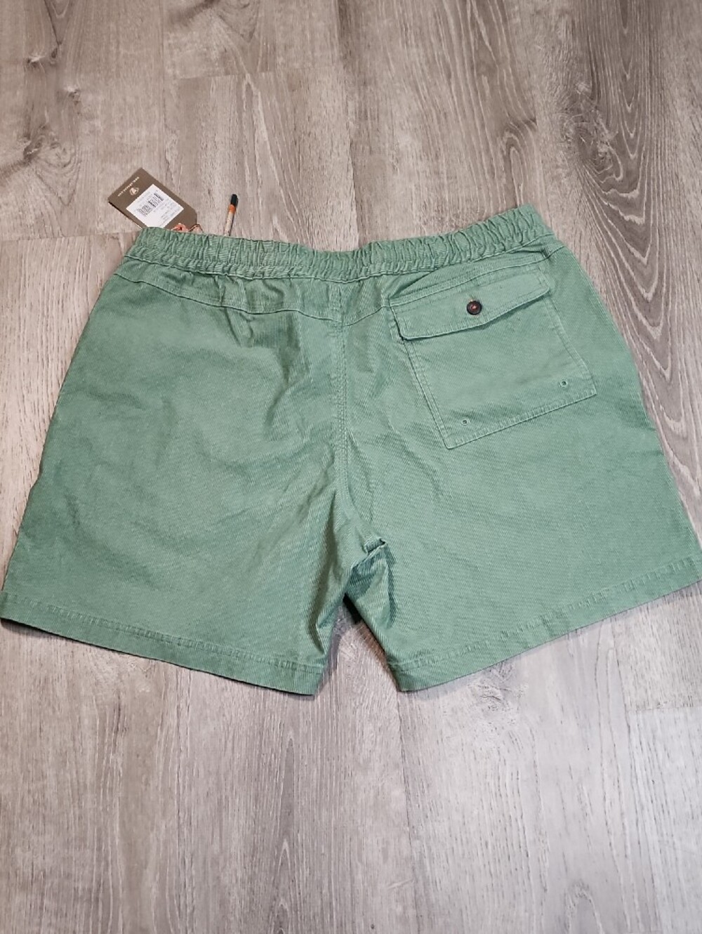 Howler Bros Lichen Green Pressure Drop Cord Shorts Size 38 - Picture 2 of 4
